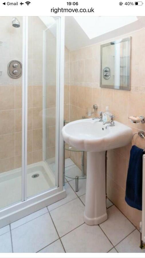 Executive Serviced Apartments 2 ฟอร์ฟาร์ ภายนอก รูปภาพ